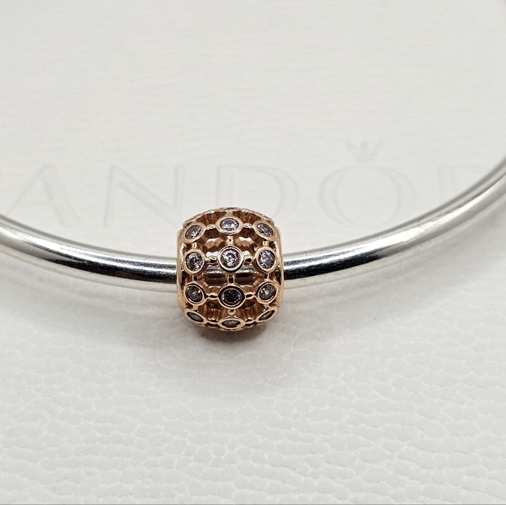🎁Authentic Pandora ROSE SPOTLIGHT CHARM - Picture 4 of 8